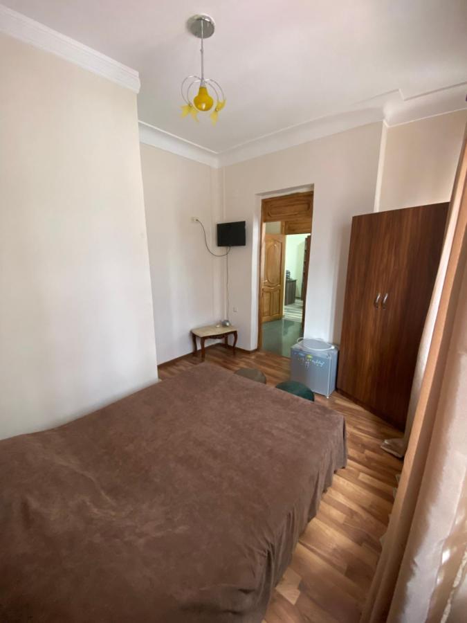 Hotel Dadiani Batumi Exterior foto