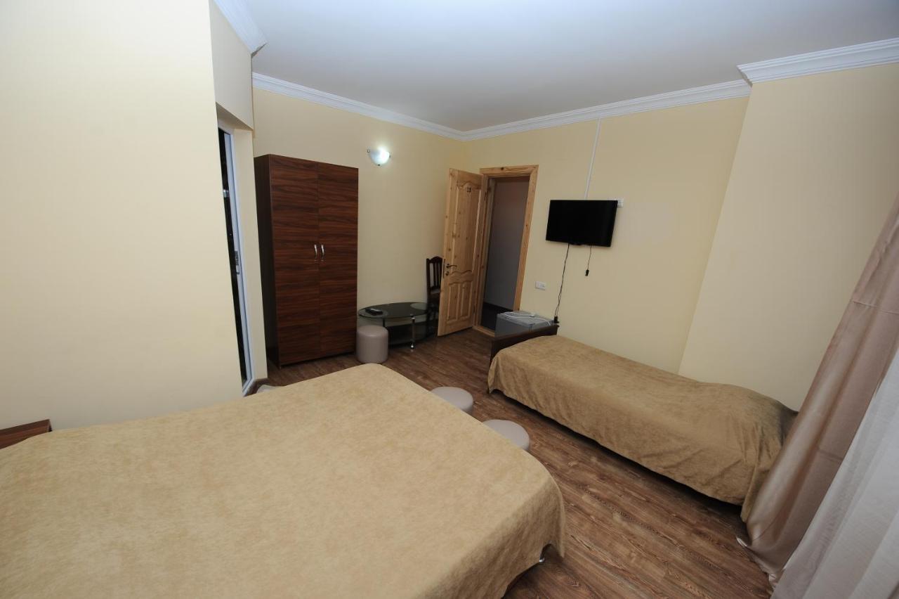 Hotel Dadiani Batumi Exterior foto